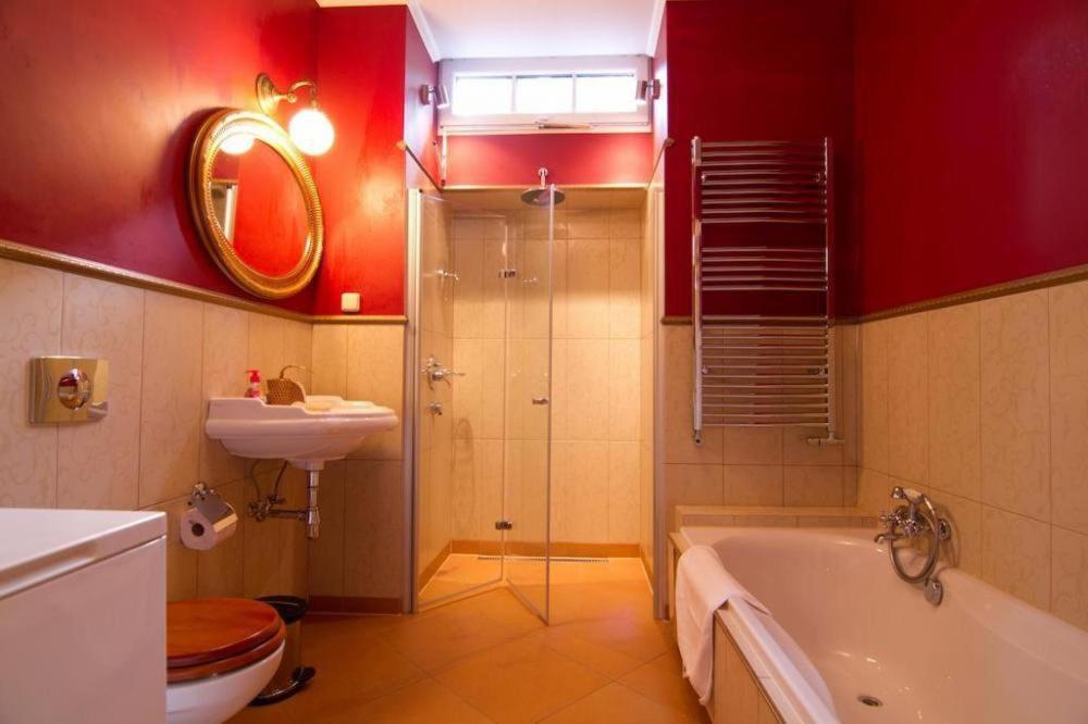 קרלובי וארי Apartmany Vila Liberty מראה חיצוני תמונה